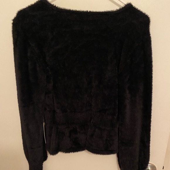 For love lemons sweater - Picture 2 of 3